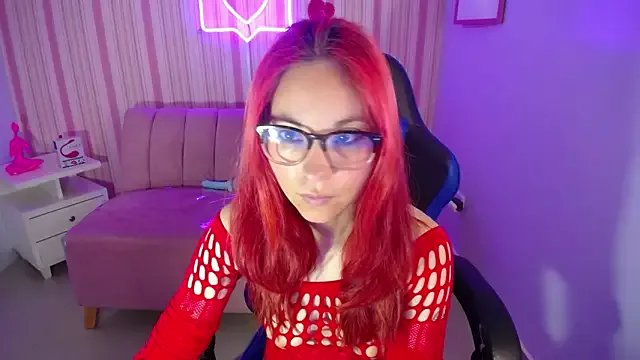 abril_ch_ on StripChat