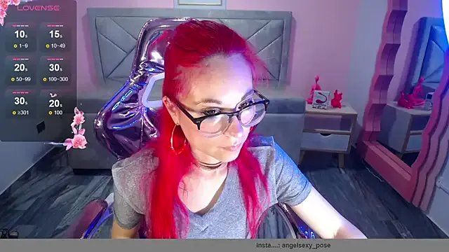 abril_ch_ on StripChat