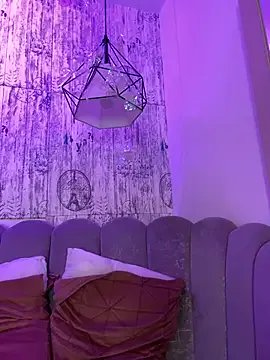 AbyThompson on StripChat