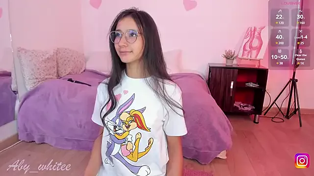 Freechat AbyWhitee on StripChat