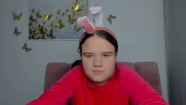 AdeleCruz on StripChat