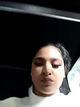 AdeleGray on StripChat