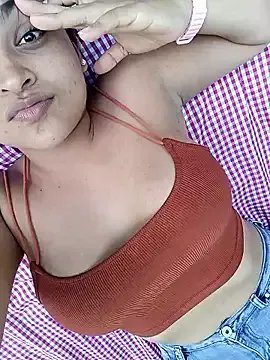 AdeleGray on StripChat