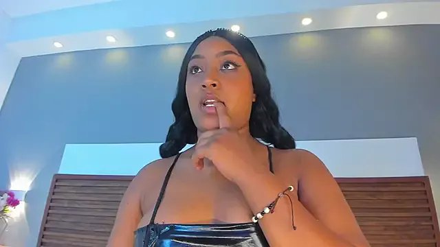 Adelehottman on StripChat