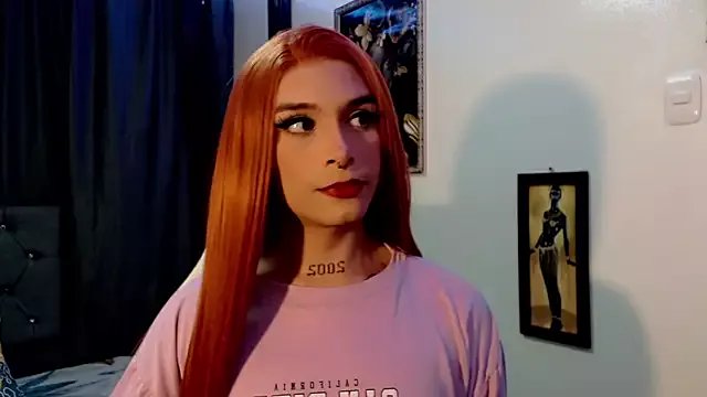 AdharaaMoon on StripChat