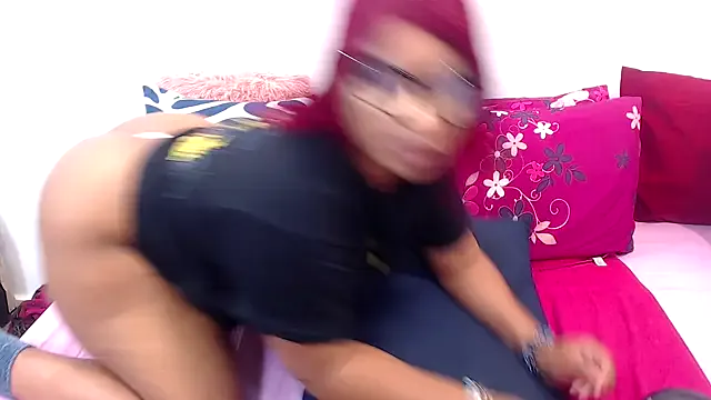 Offline AfricanQueenxx40 on StripChat