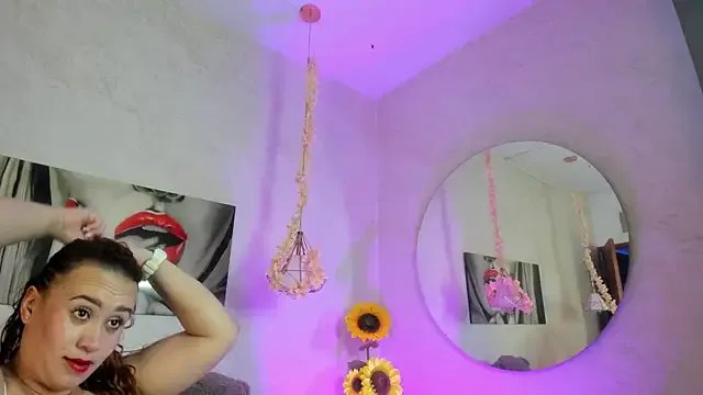 AFRODITAARGENNUS on StripChat