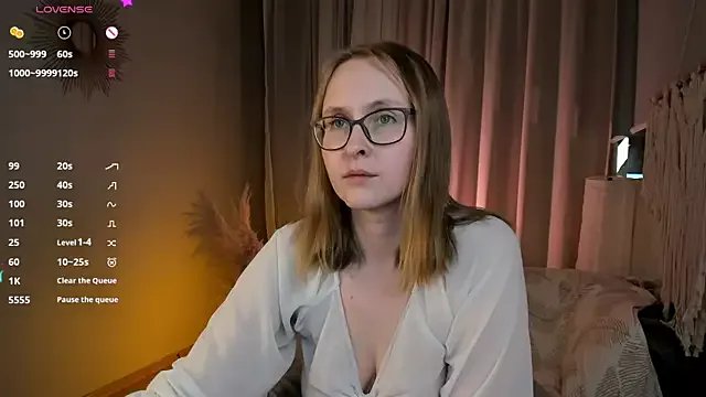 Agatha_Mott on StripChat