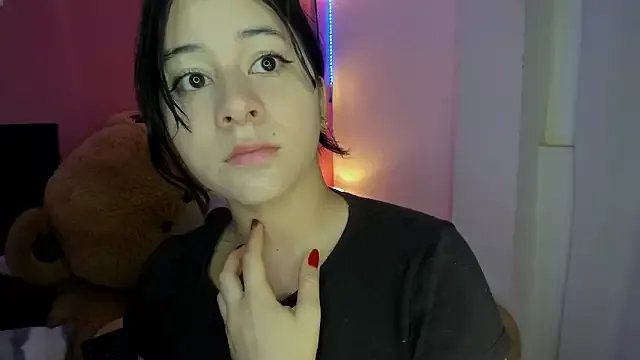 agnes_213 on StripChat