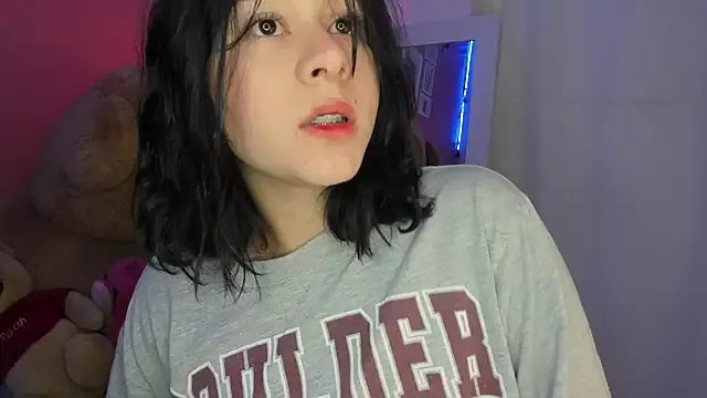 agnes_213 on StripChat