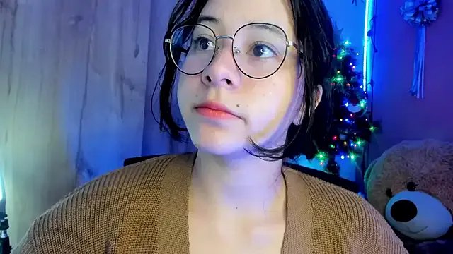 agnes_213 on StripChat