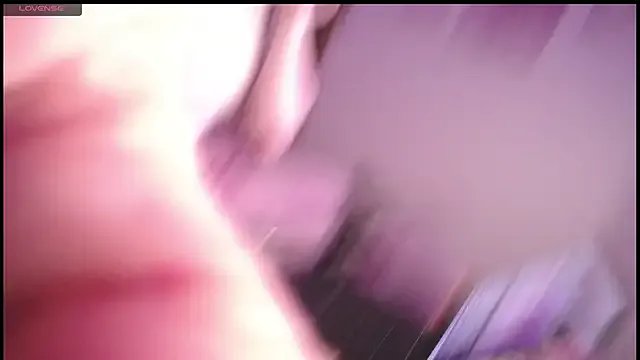 Agness_sweet on StripChat