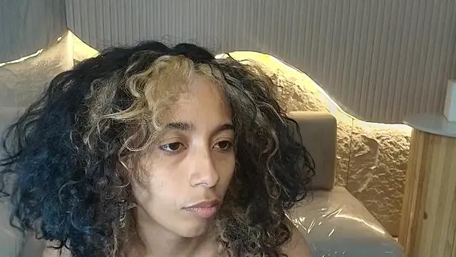 Private Agnis_ink_r on StripChat