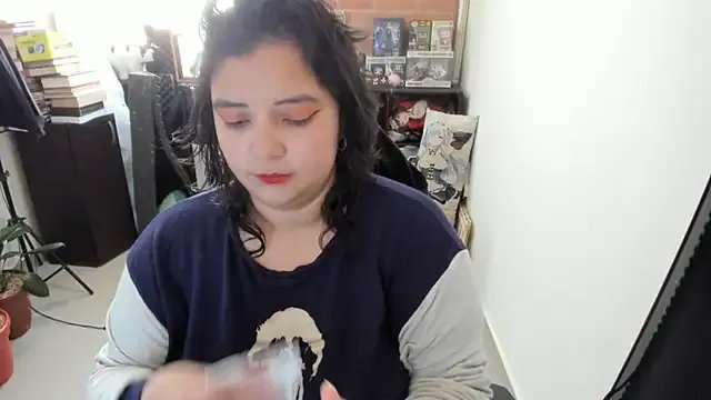 aika-dreams on StripChat 