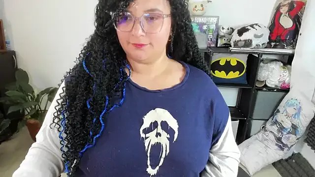 aika-dreams on StripChat 