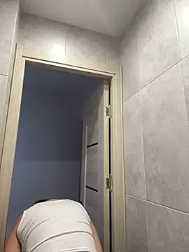 Offline Aiko_Yumi on StripChat