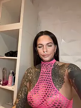 Offline AileenInkOfficial on StripChat