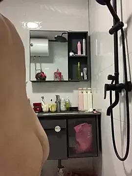 Offline Aimeil on StripChat