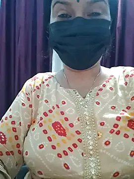 Offline Aishwaryaa_69 on StripChat