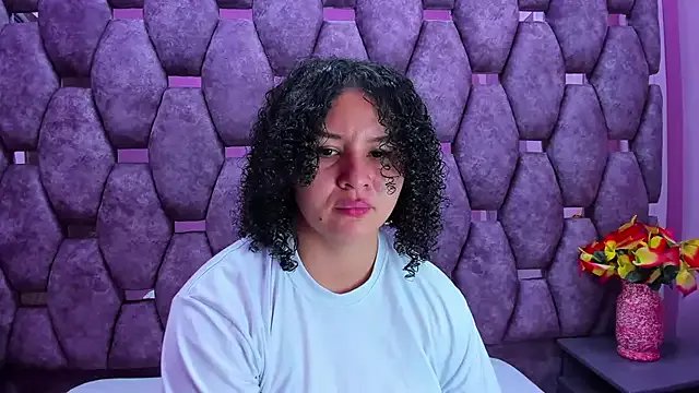 AlaSmith on StripChat