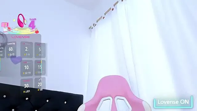 Alba_Grey on StripChat