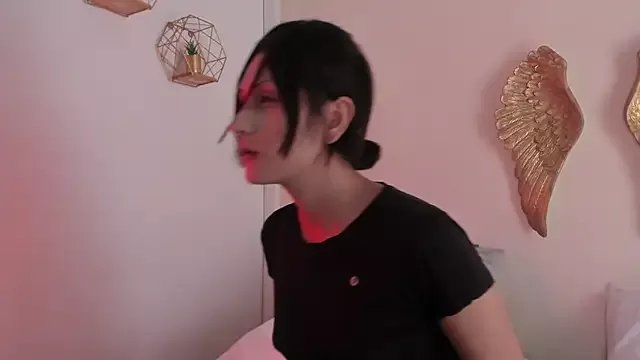 Aleexiiaa on StripChat