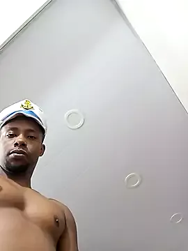 Offline AlejoKhalifa_ on StripChat