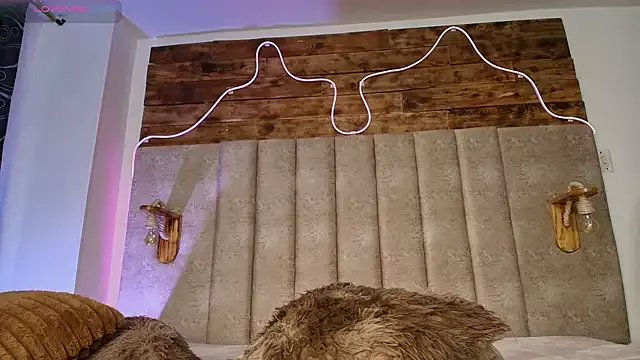 Alektra_bryce on StripChat