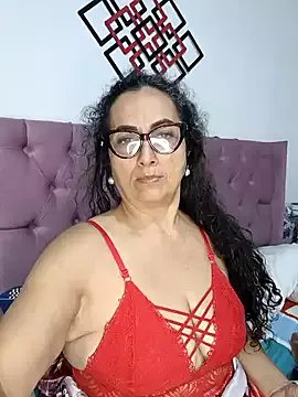 AlessandraLeroy on StripChat