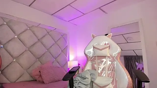 alessiaferry on StripChat