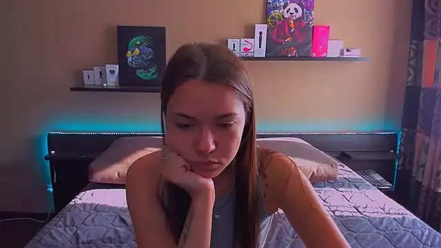 AlexaBarkley on StripChat