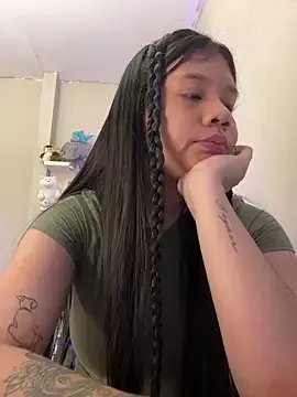 alhaana_ on StripChat