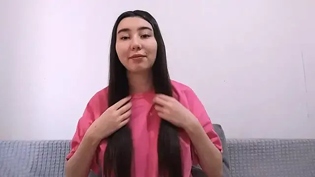 Alice_puff on StripChat