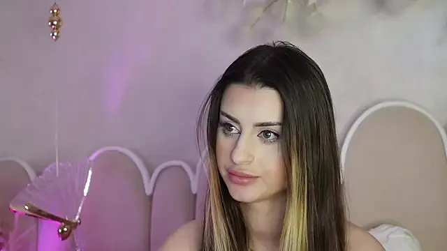 Alice_Voss on StripChat