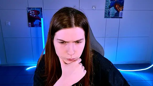 AliceCUNTach on StripChat