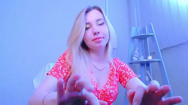 AliceFire_ on StripChat