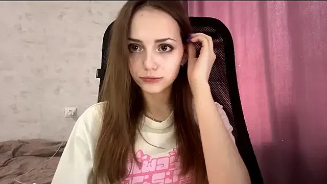 AliceStacy on StripChat