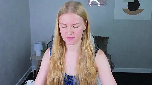 Alicia_Hars on StripChat