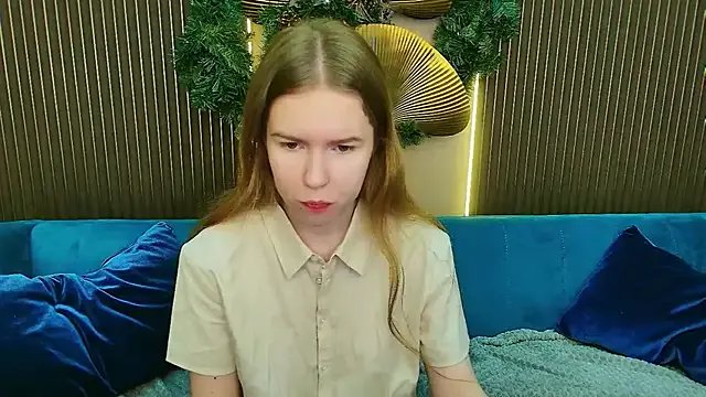 Alida_Brice — play with breasts under clothes