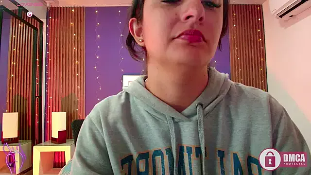 Offline alina_martinelli on StripChat