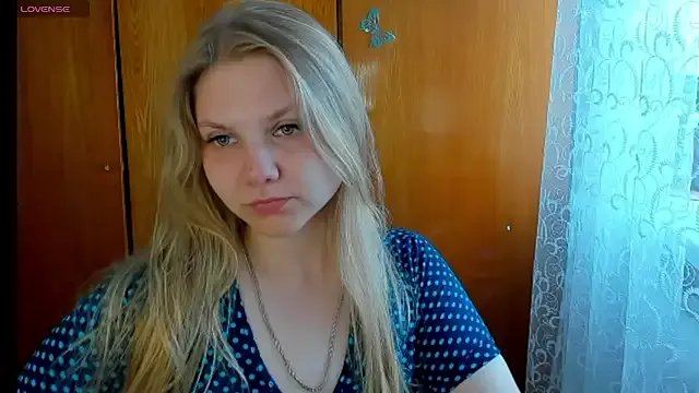 AlinaMors on StripChat