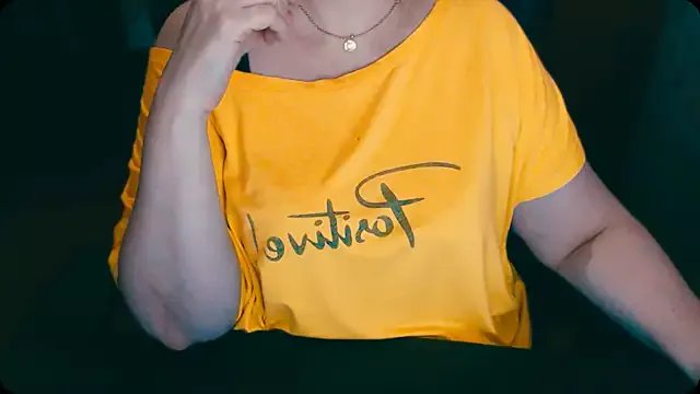 AlisaHot55 on StripChat