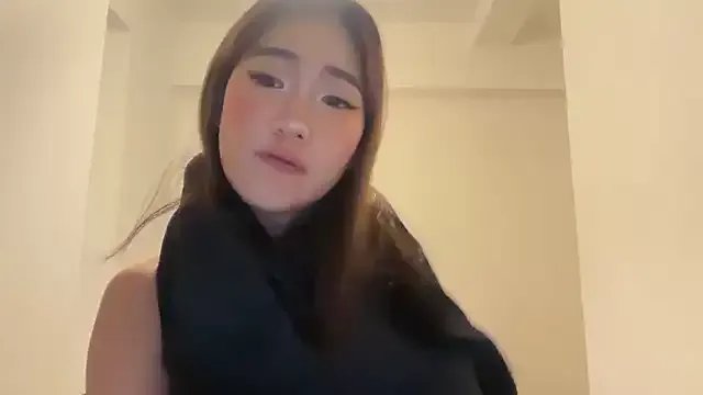 AlishaCheng — Freechat on StripChat