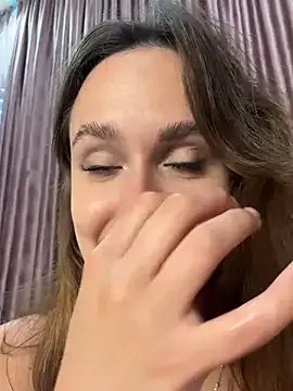 AllaTousNew on StripChat