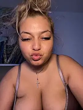 AllysonK on StripChat