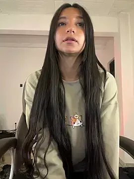 aly_golden_ on StripChat