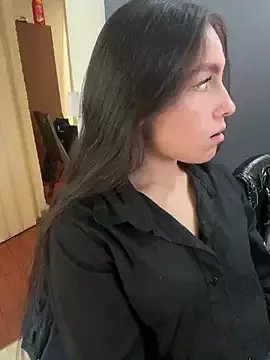 Alyha_Cortes on StripChat