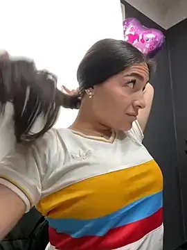 Alyha_Cortes on StripChat