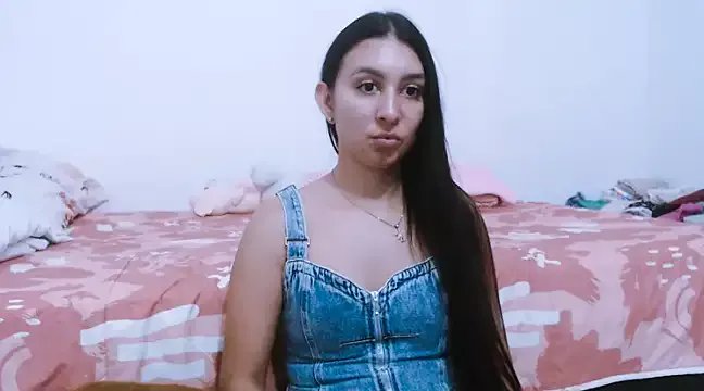 Alyson0001 on StripChat