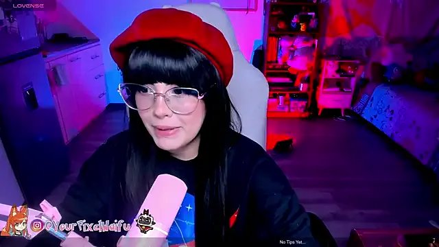 AlyssaRomanova on StripChat